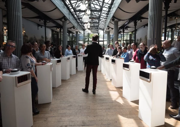 team building grand blind test