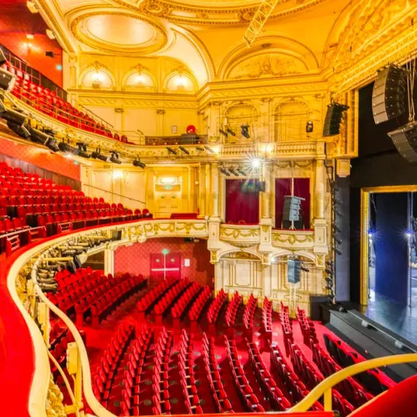 Un théâtre du XXe siècle comme lieu de séminaire - 1
