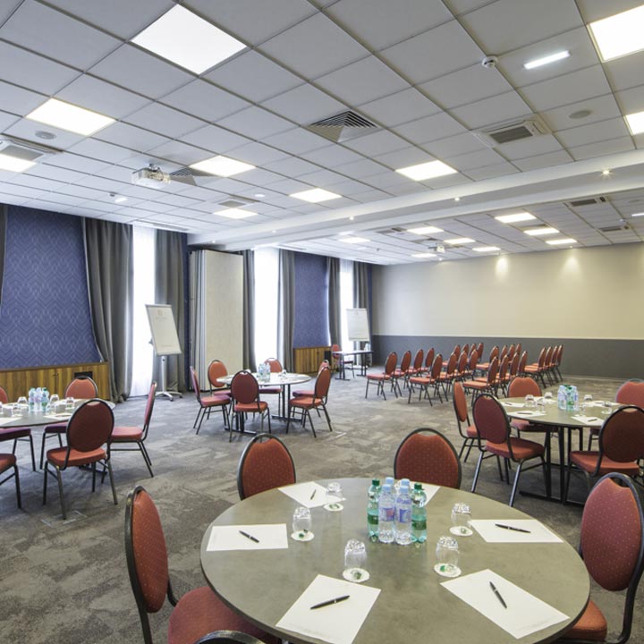 Une salle de séminaire au décor contemporain  - 2