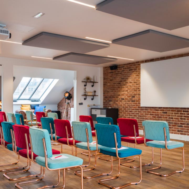 Un ancien hôtel revisité en lieu de séminaire contemporain ! - 3