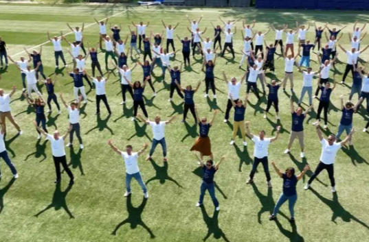 team building - danse - musique - flashmob