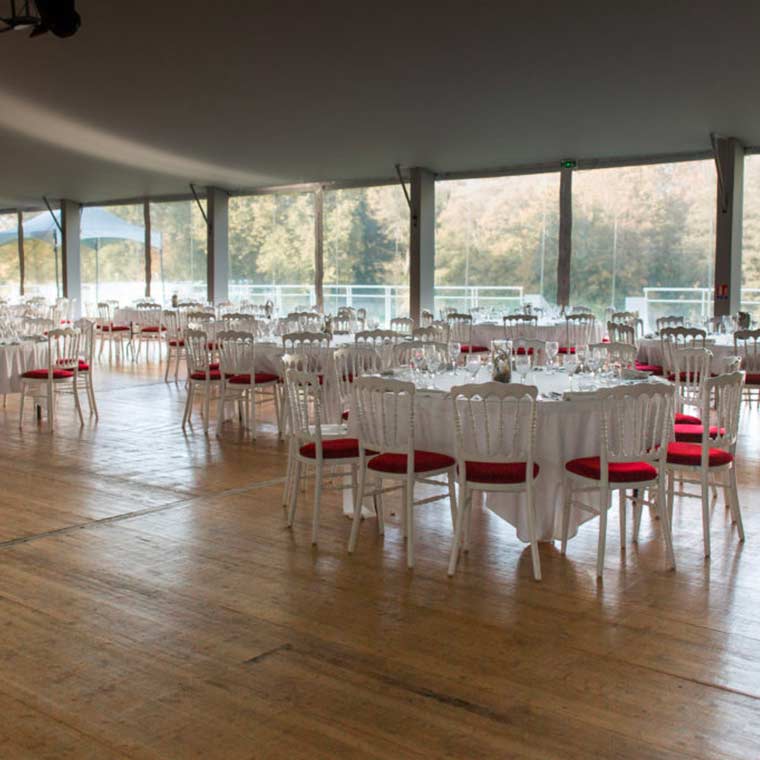 UN DOMAINE VERDOYANT AUX PORTES DE LA CAPITALE  - 3