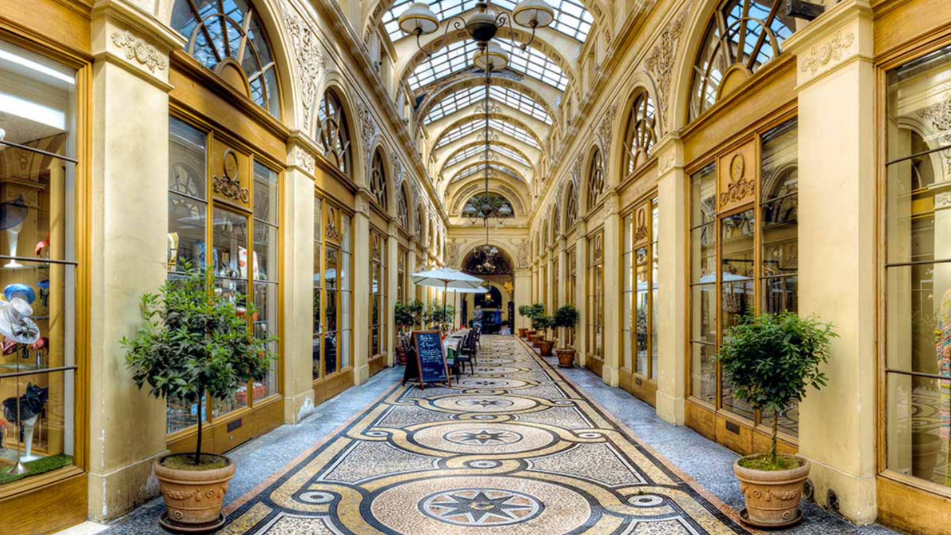 chasse trésor Paris ; team building ; activité entreprise ; fête de fin d'année